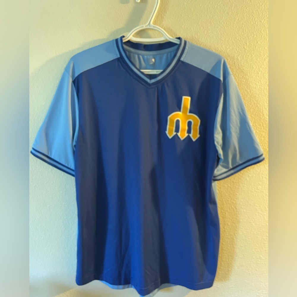 Nike Mariners Team Short- (Throwback) - image 1